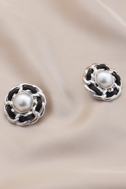 Pearl Curb Link Round Metal Earring Rhodium