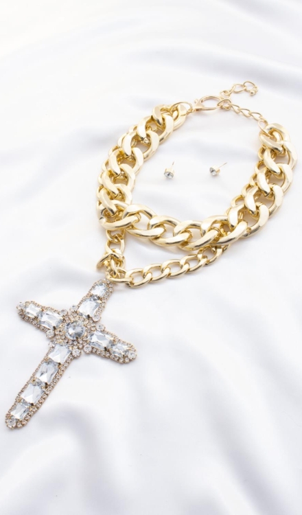 Oversize Cross Curb Link Layered Necklace And Earrings Gold