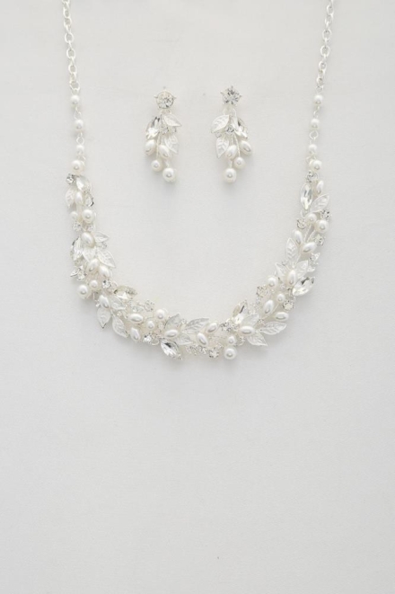 Leaf Pattern Pearl Crystal Necklace And Earrings Set Silver